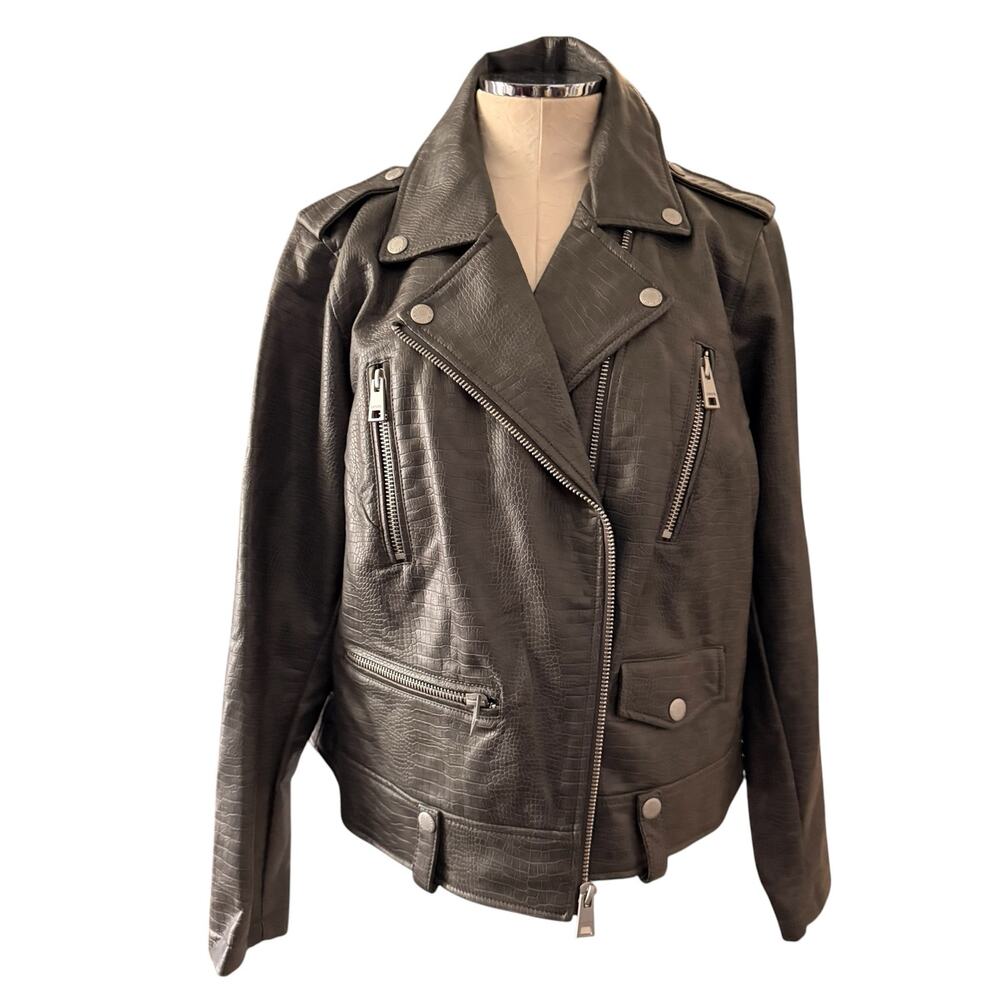 Levi's Women's Grey Faux Leather Motorcycle Jacket Biker Plus Size 1X NWT